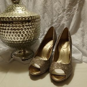 Almost new Bandolino women's 5M